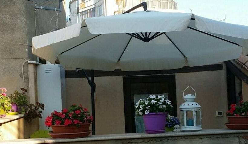 اتاق استاندارد, B&b Mannalà