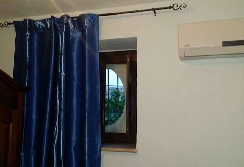 اتاق استاندارد, B&b Mannalà