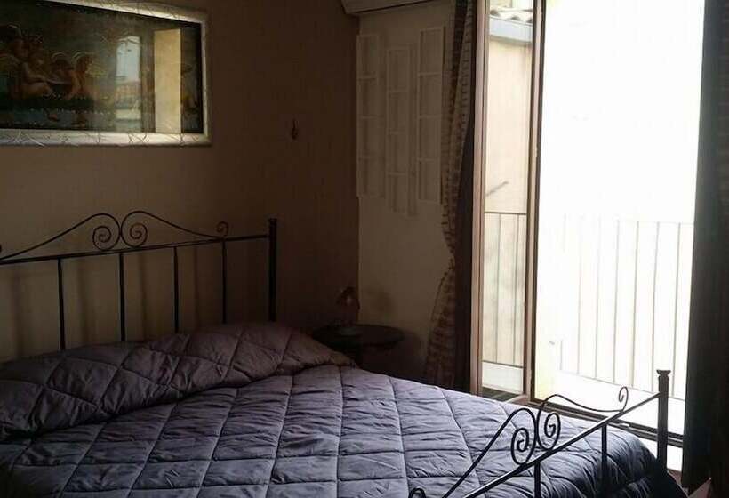 Номер Стандарт, B&b Mannalà