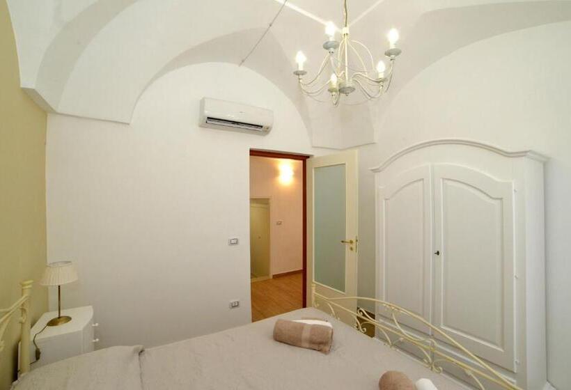 Люкс с Балконом, Casa Baldassarre