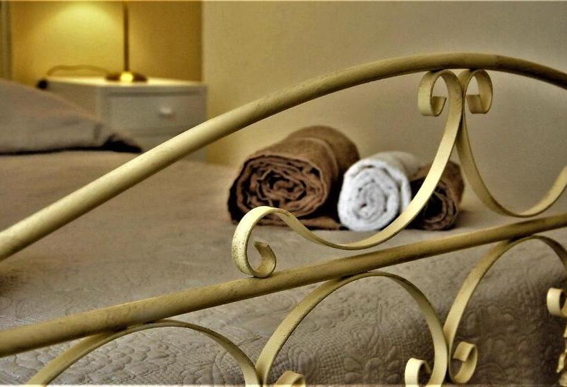 Люкс с Балконом, Casa Baldassarre