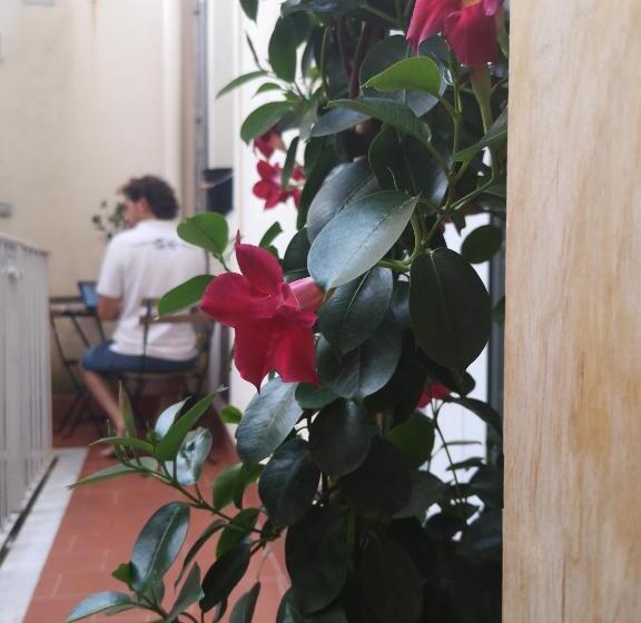 اتاق کلاسیک سه تخته, Catania Central Rooms