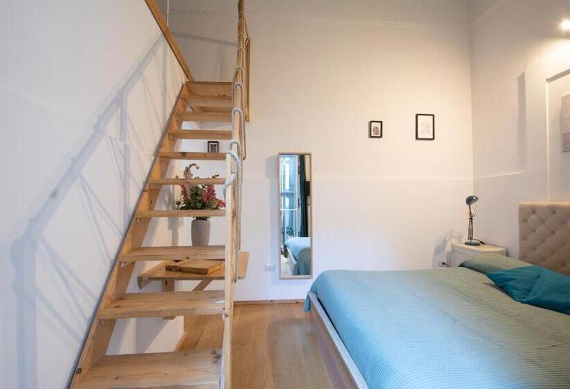 اتاق کلاسیک سه تخته, Catania Central Rooms