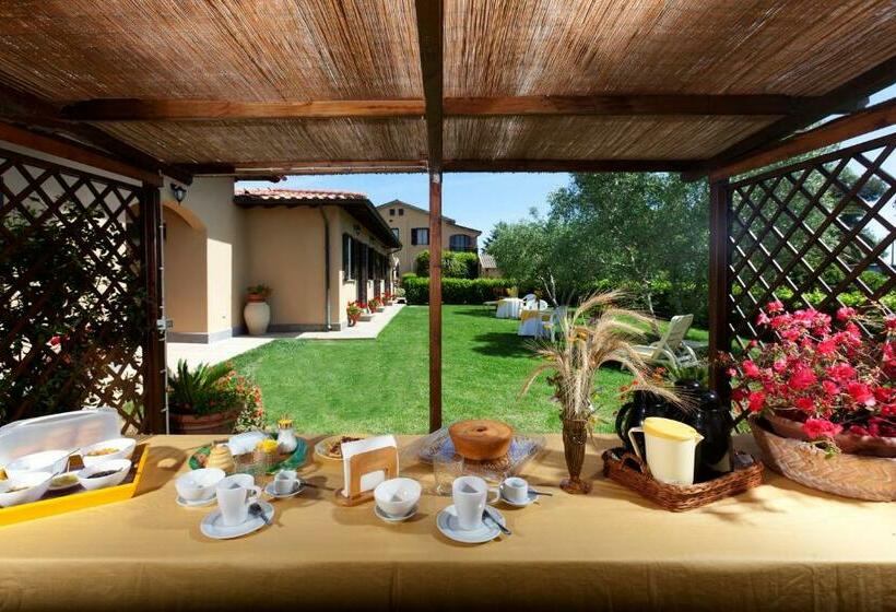 اتاق استاندارد با چشمانداز باغ, Il Giardino Dell'osa