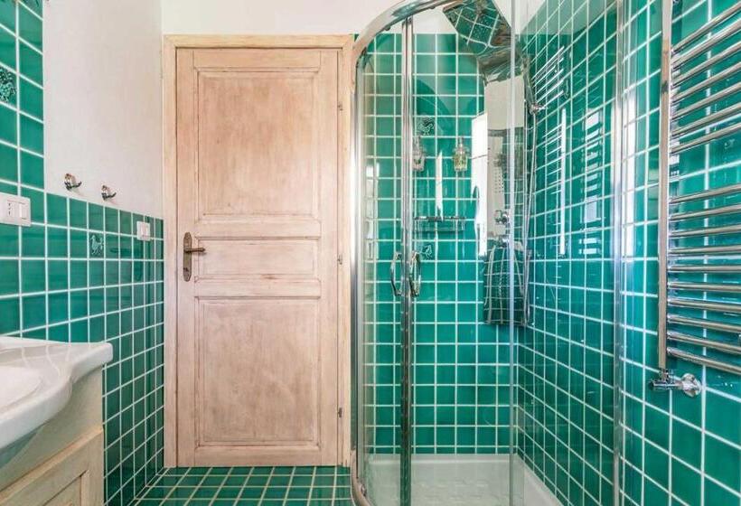 Номер Стандарт Трехместный, Villa Flumini