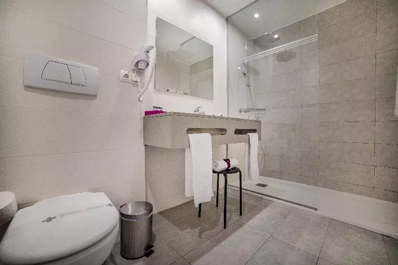 اتاق لوکس, Albir Playa Hotel & Spa
