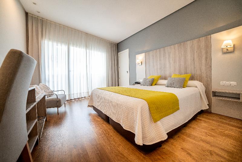 سوییت جونیور, Albir Playa Hotel & Spa