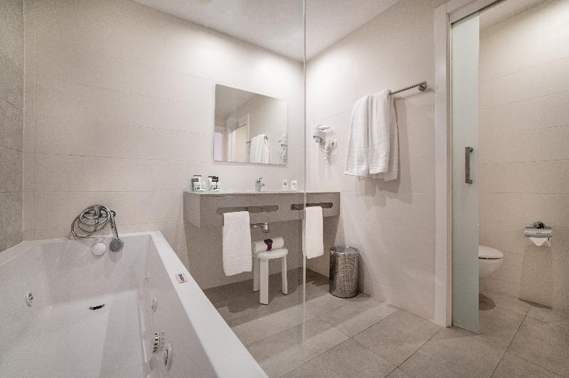 سوییت جونیور, Albir Playa Hotel & Spa