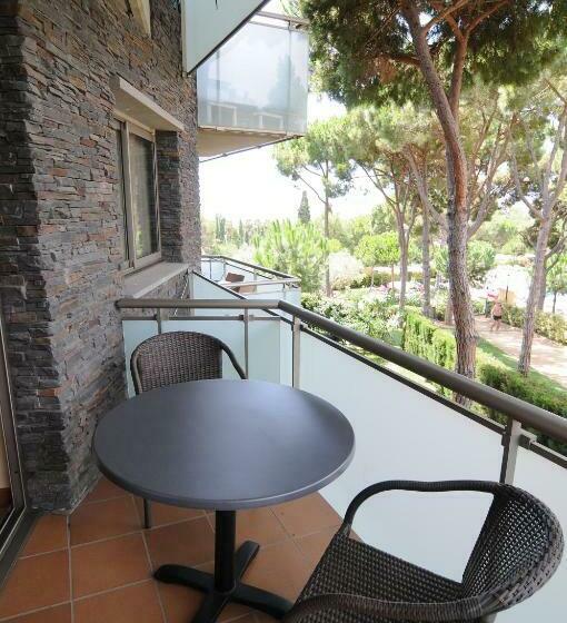 شقة غرفتين نوم مزودة بتراس, Aparthotel Ciutat De Palol