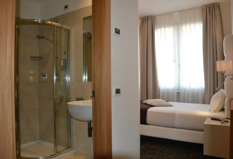 스탠다드 싱글 룸, Elite Hotel & Spa