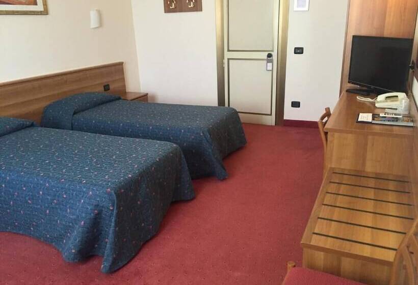 غرفة قياسية ثلاثية, Arcobaleno