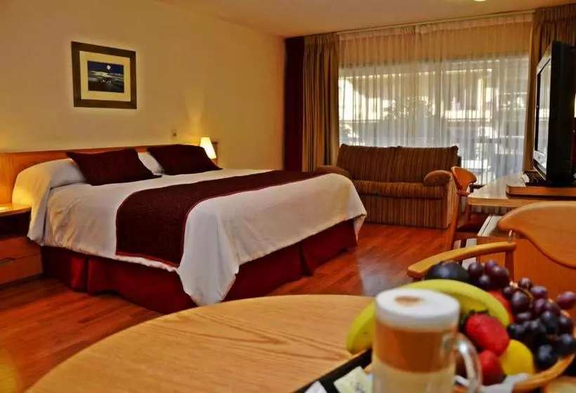 スーペリアースイート, Armon Suites
