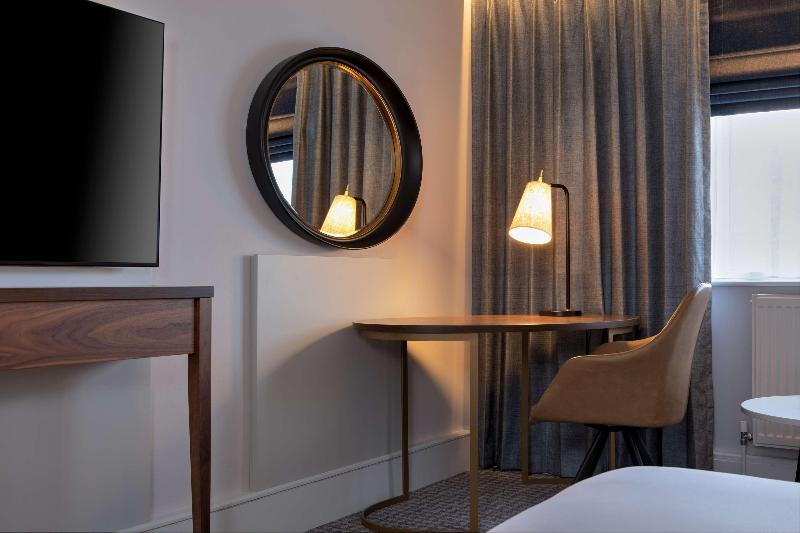 חדר סטנדרט מותאם לאדם עם מוגבלויות, Doubletree By Hilton Stoke On Trent