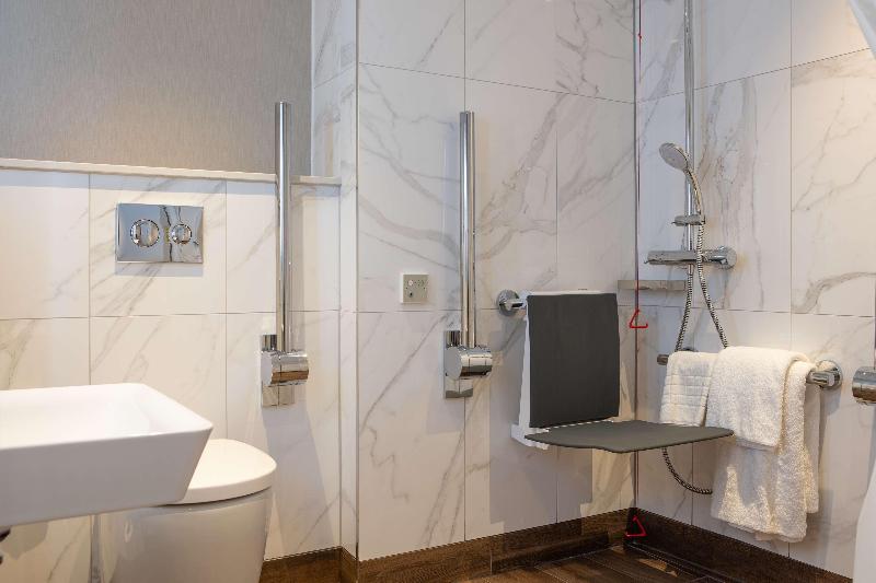 Номер Стандарт Адаптированный для Инвалидов, Doubletree By Hilton Stoke On Trent