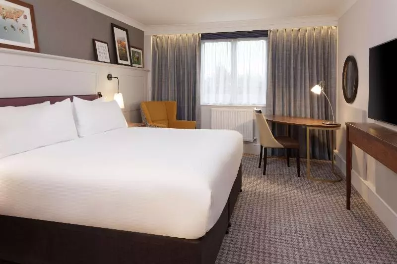 اتاق استاندارد با تخت بزرگ, Doubletree By Hilton Stoke On Trent