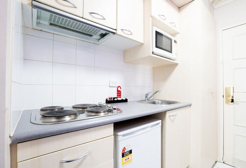 דירת חדר, Harbourview Apartment