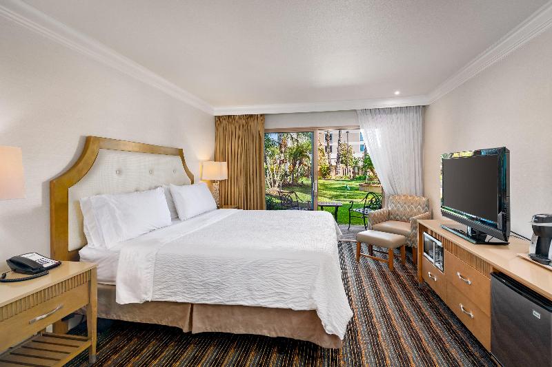 חדר סטנדרט עם מיטת קינג, Holiday Inn San Diego Bayside, An Ihg