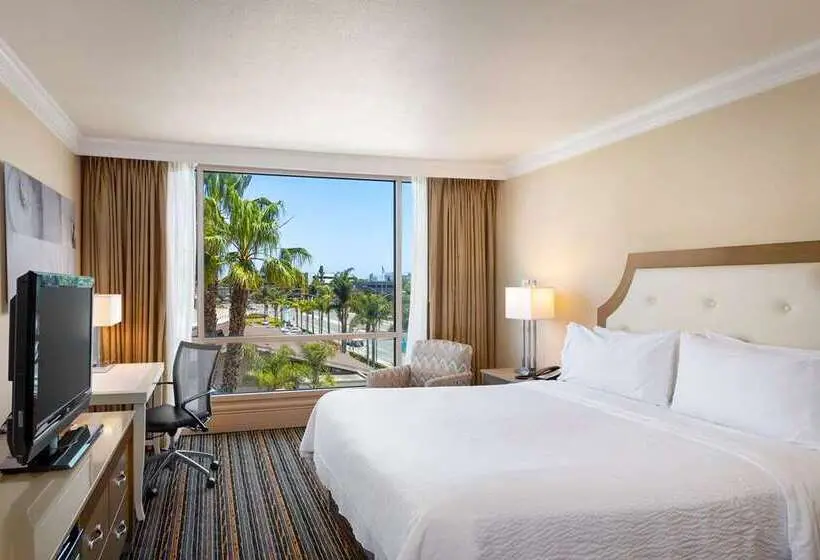 Standard-huone King-vuode, Holiday Inn San Diego Bayside, An Ihg