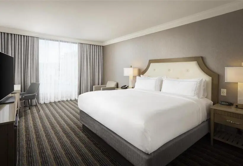 Standard-huone King-vuode, Holiday Inn San Diego Bayside, An Ihg