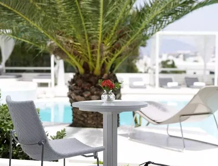 سوییت اجرایی, Semeli Hotel Mykonos