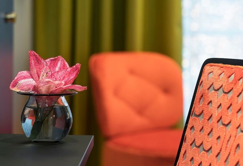 اتاق استاندارد یک نفره, Thon Hotel Spectrum