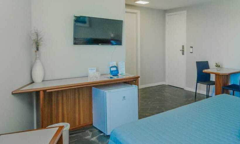 غرفة قياسية ثلاثية, Villareal São Francisco Do Sul