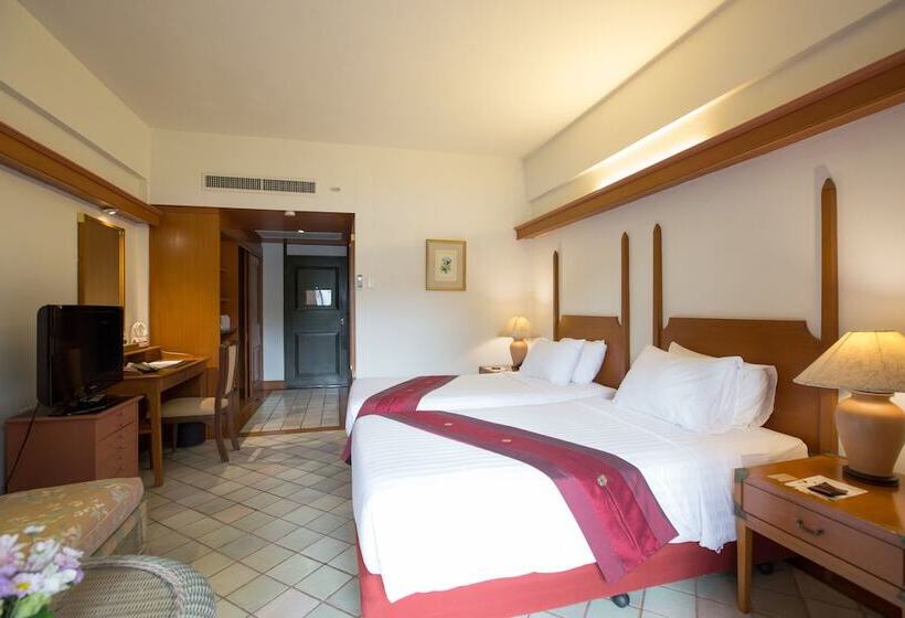 Номер Superior, The Imperial Chiang Mai Resort & Sports Club