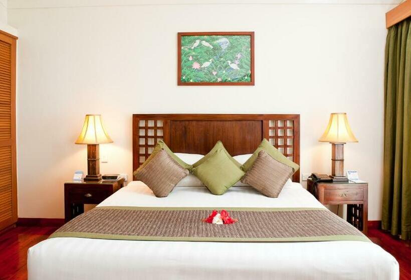 스탠다드 룸 가든 전망, The Naviti Resort