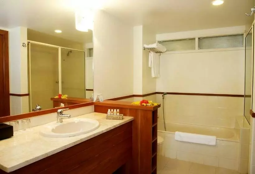 اتاق استاندارد با چشمانداز دریا, The Naviti Resort