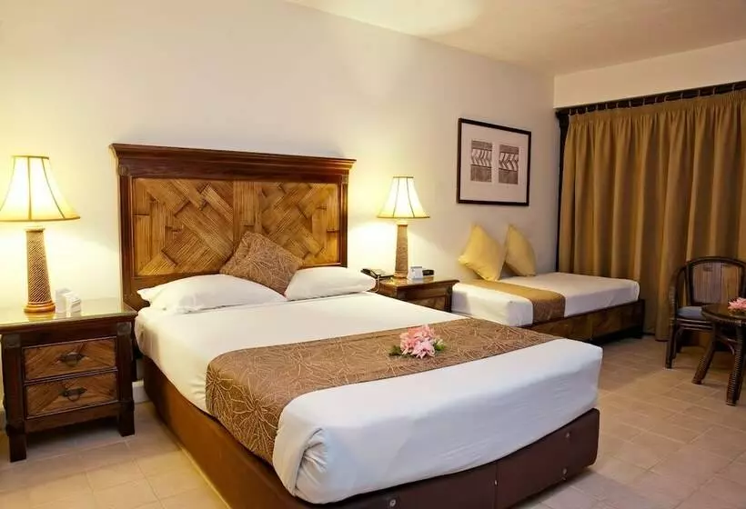 اتاق استاندارد با چشمانداز دریا, The Naviti Resort