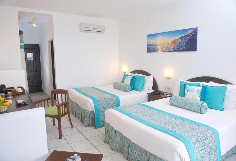 اتاق خانوادگی با چشمانداز باغ, Voyager Beach Resort