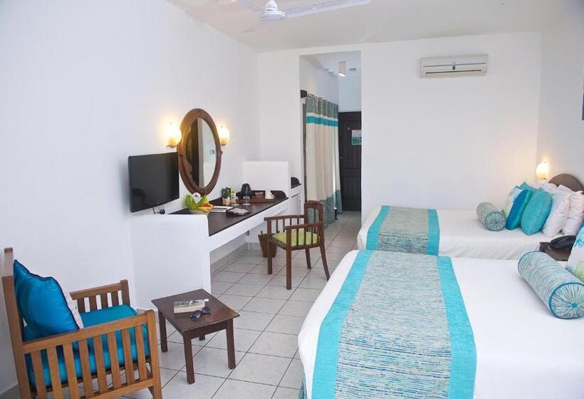 اتاق خانوادگی با چشمانداز باغ, Voyager Beach Resort