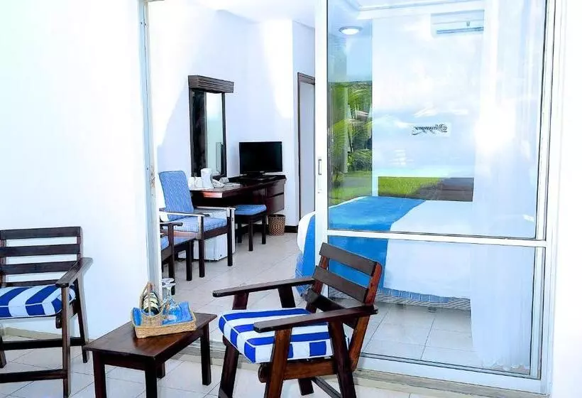 اتاق استاندارد با چشم‌انداز باغ, Voyager Beach Resort