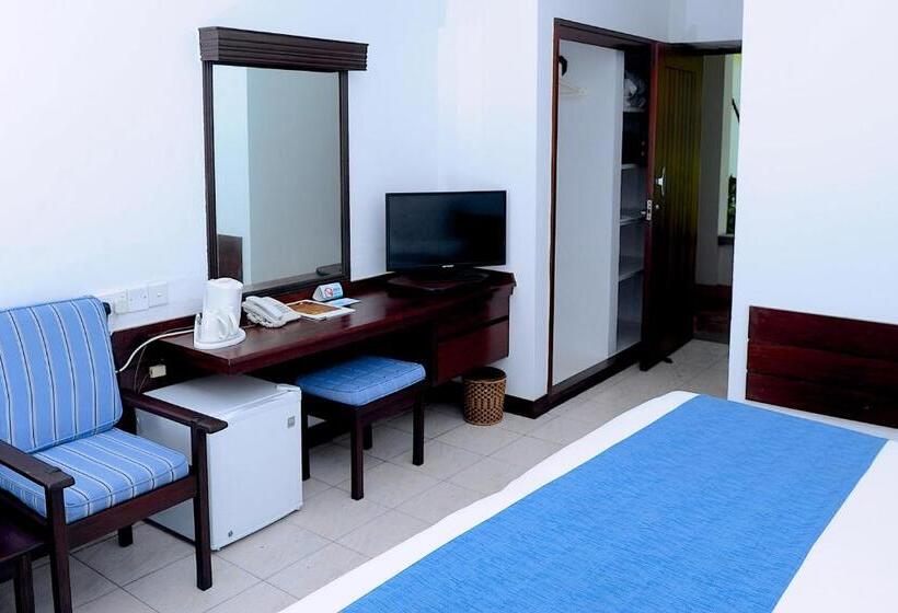 اتاق استاندارد با چشم‌انداز باغ, Voyager Beach Resort