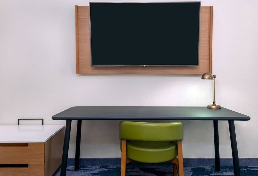 스위트, Fairfield Inn & Suites Charlotte Monroe