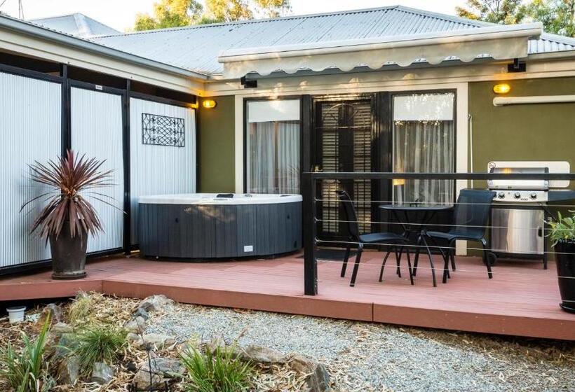 سوئیت با تخت بزرگ, One Tree Accommodation