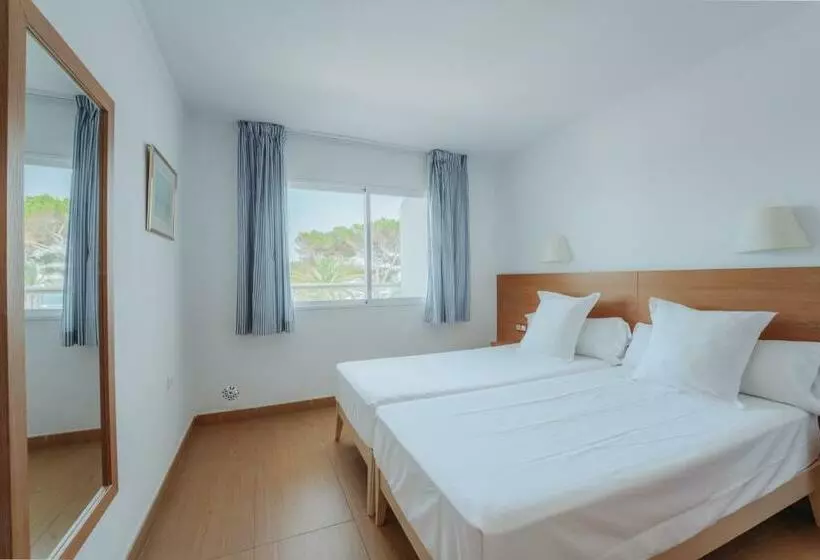 آپارتمان 1 خوابه با چشمانداز دریا, Aparthotel Ses Fotges