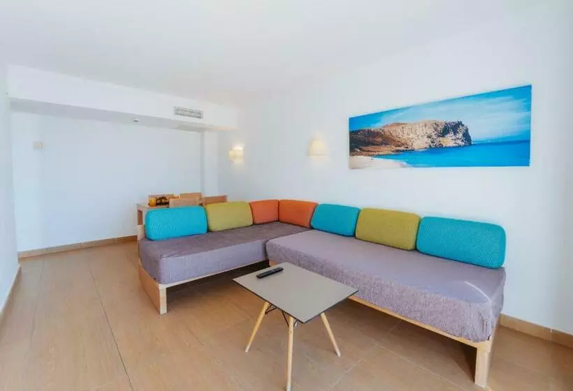 آپارتمان 1 خوابه با چشمانداز دریا, Aparthotel Ses Fotges