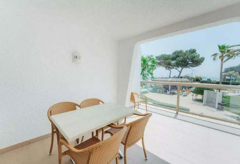 آپارتمان 2 خوابه با چشمانداز دریا, Aparthotel Ses Fotges