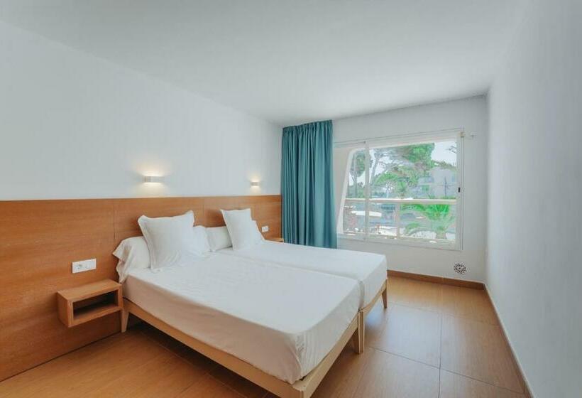 Апартаменты 2 Спальни Вид на Море, Aparthotel Ses Fotges