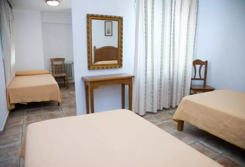 スタンダードトリプルルーム, Hostal El Rincón