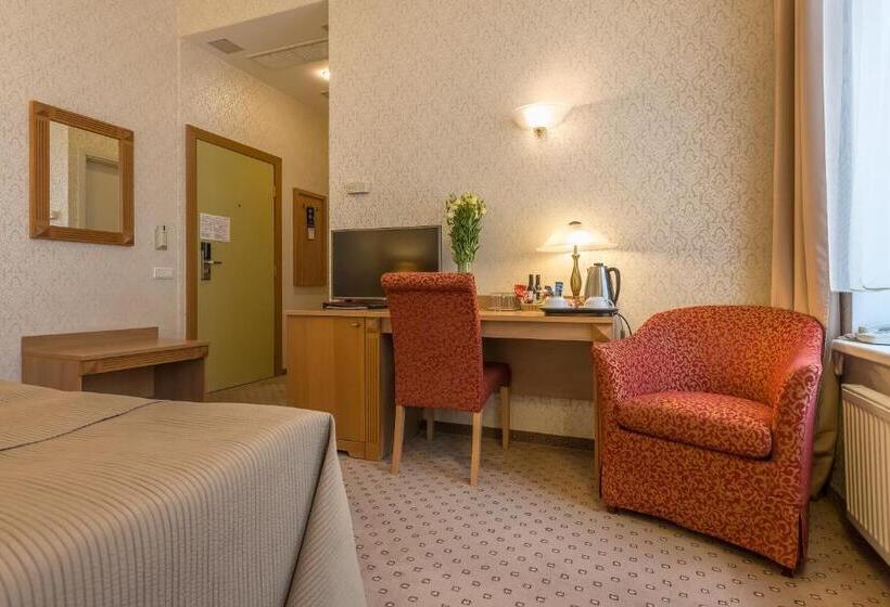 اتاق استاندارد, Artis Centrum Hotels