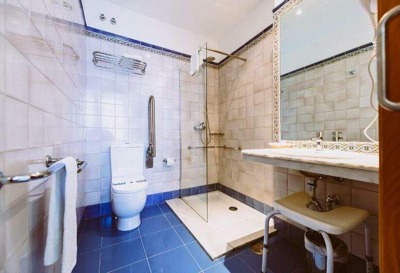 اتاق استاندارد یک نفره, Basic Hotel Doña Manuela