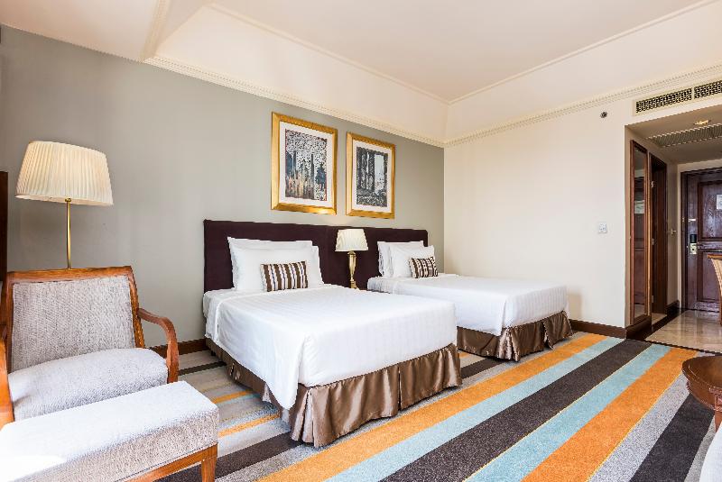 اتاق لوکس با چشم‌انداز دریاچه, Chatrium Royal Lake Yangon