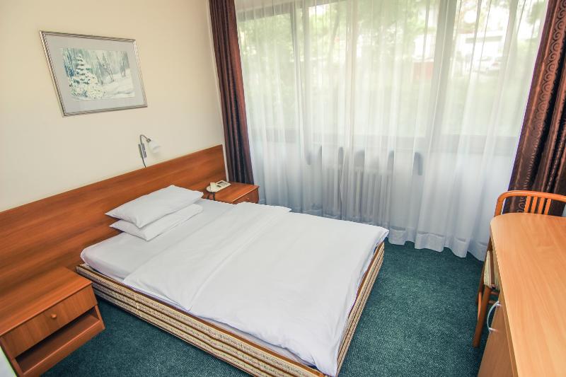 اتاق استاندارد یک نفره, Grand