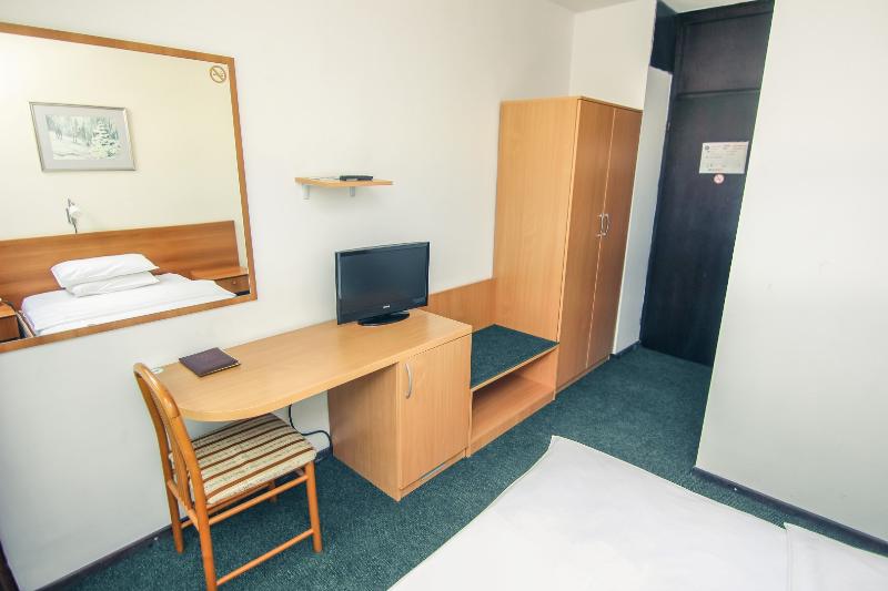 اتاق استاندارد یک نفره, Grand