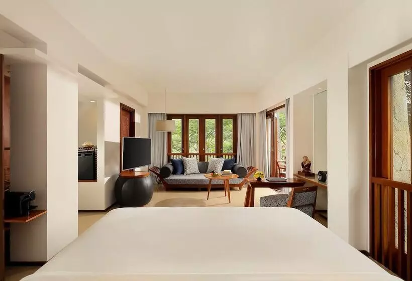 سوئیت با تخت بزرگ, Maya Ubud Resort & Spa