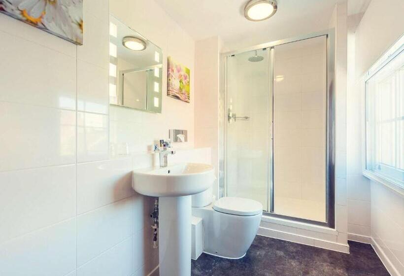 חדר סטנדרט עם מיטת קינג, Mercure Nottingham City Centre