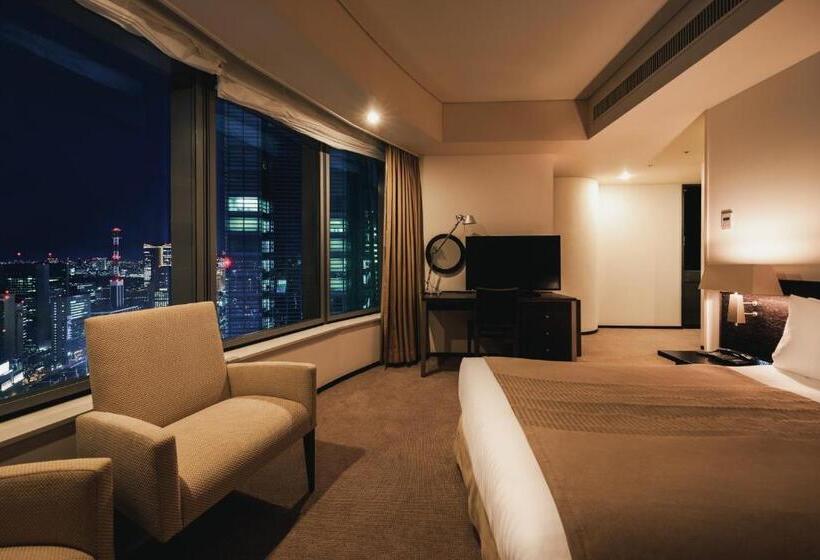 Номер Deluxe, Park Hotel Tokyo