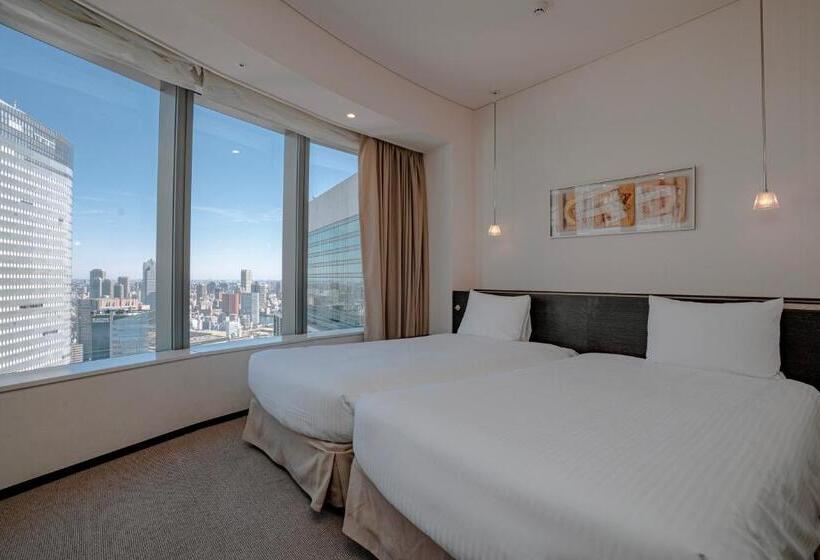 Номер Deluxe, Park Hotel Tokyo